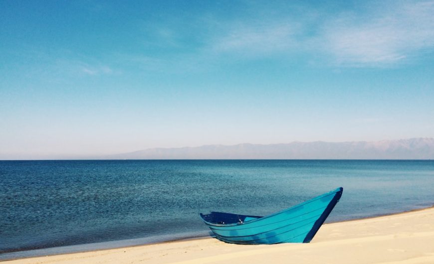 Unconventional Ways to Explore the Outdoors: A DIY Adventure